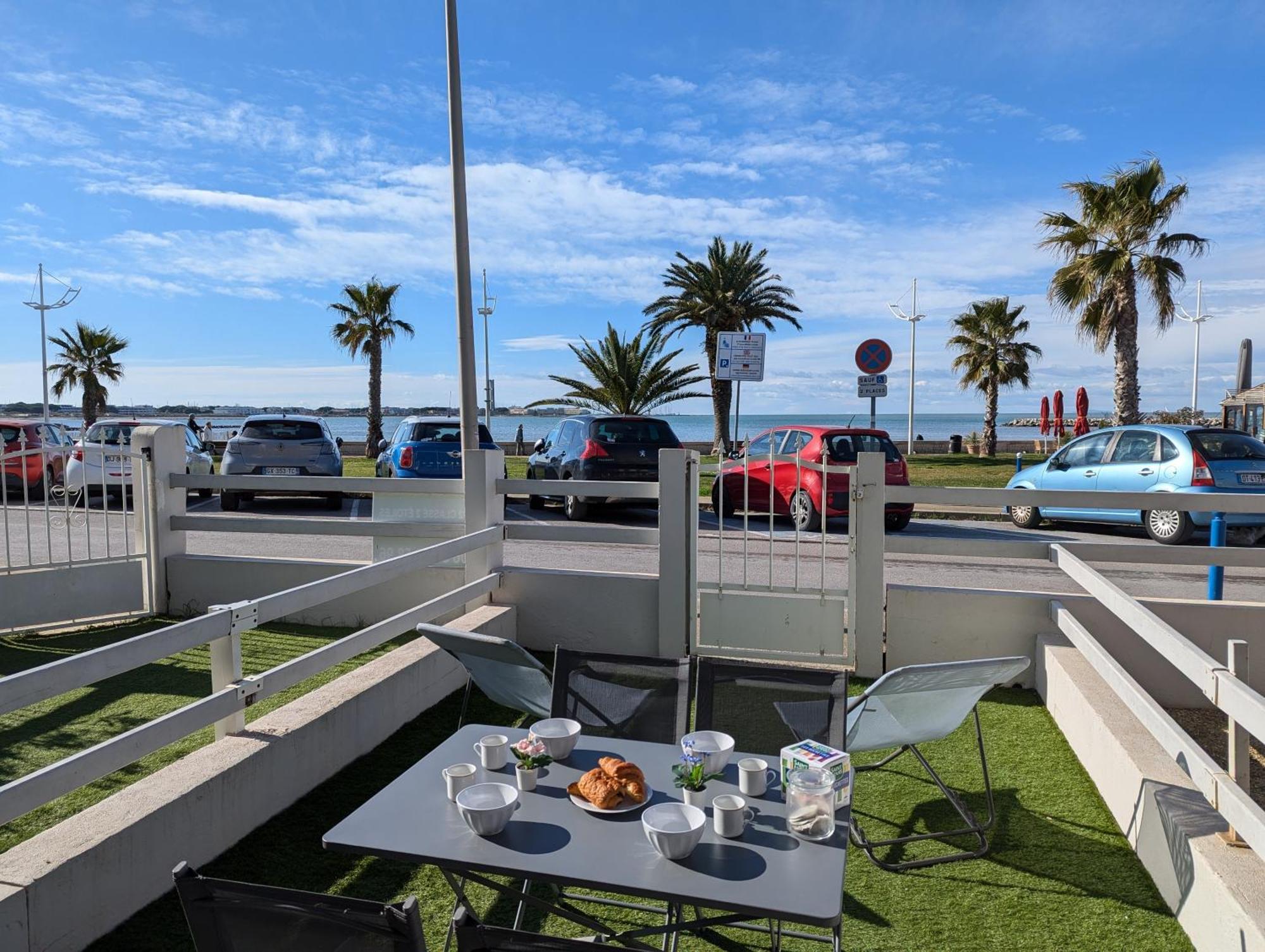 Sol-Y-Days Goeland, Appartement Avec Terrasse Front De Mer Et Place De Parking En Centre-Ville Le Grau-du-Roi Εξωτερικό φωτογραφία